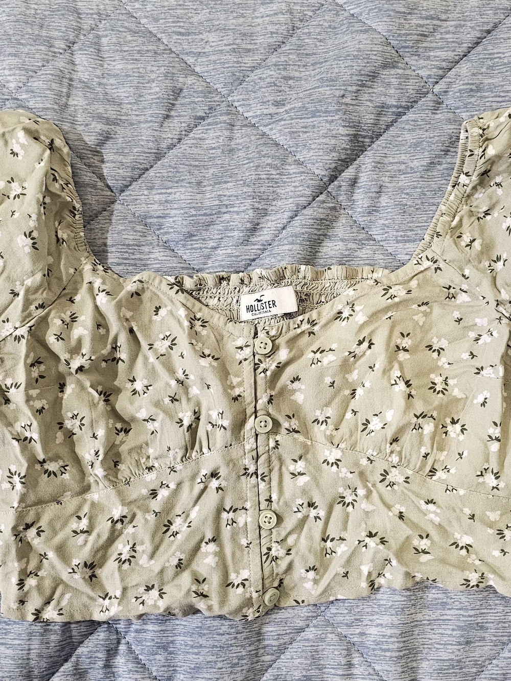 Hollister Size S Crop Top
